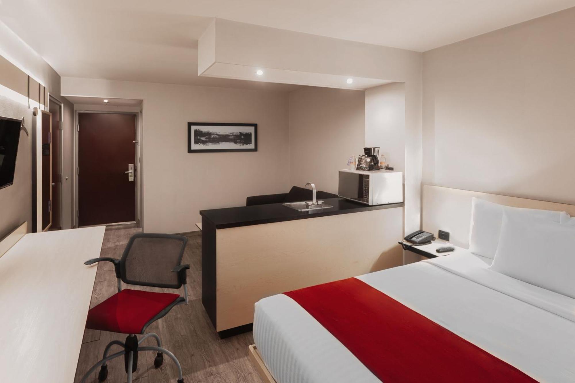 City Express By Marriott León Buitenkant foto
